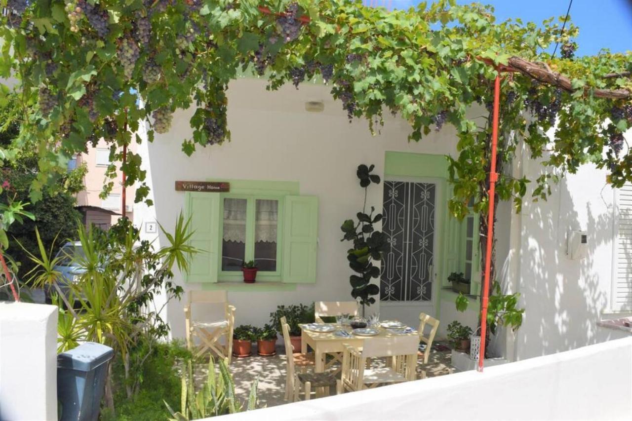 Village Home In Paradisi  Exterior photo